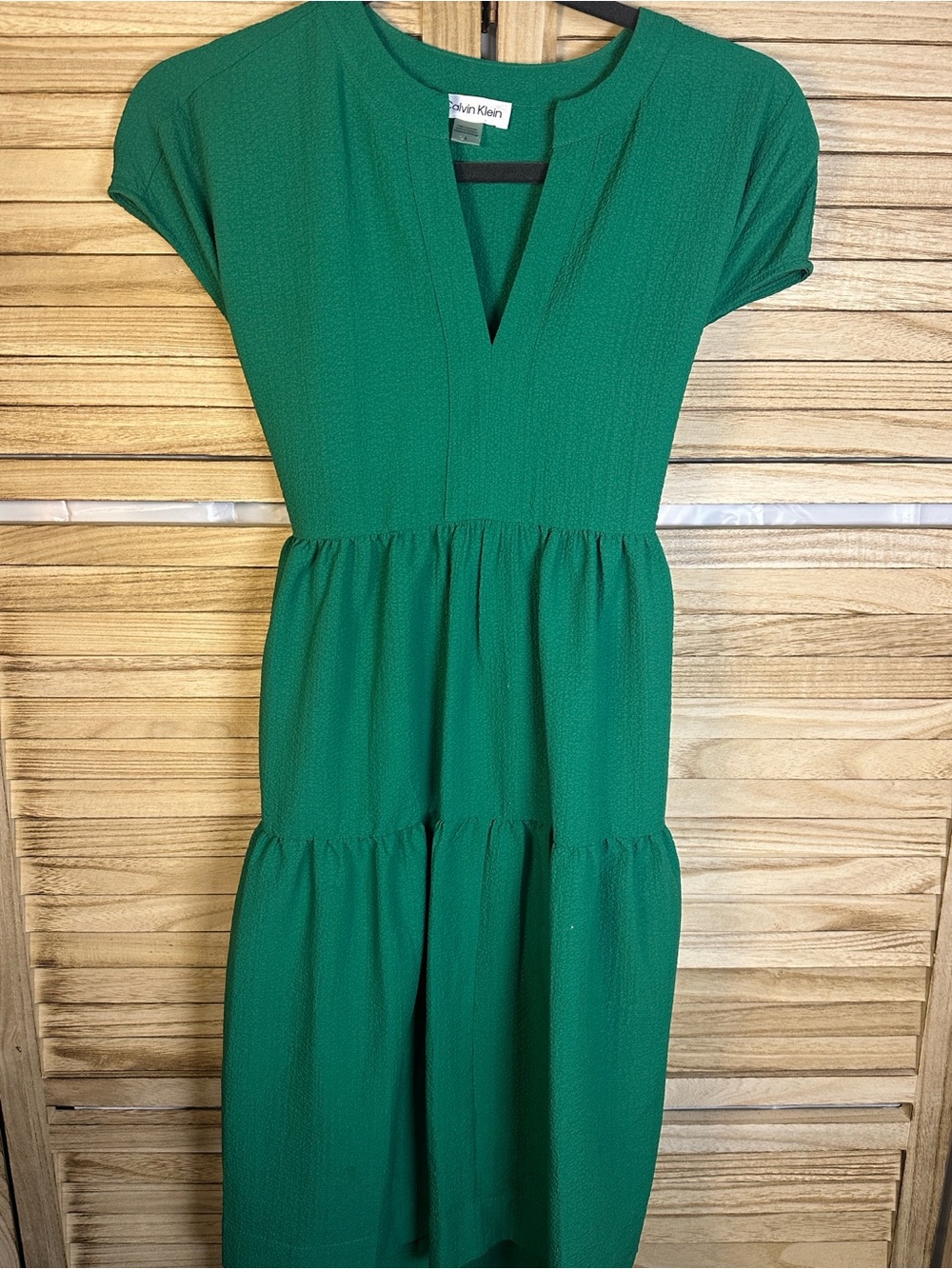 Calvin Klein Emerald Green V-Neck Tiered Midi Dress